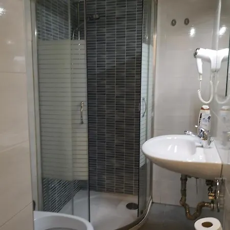Termini-Guesthouse Aurora *